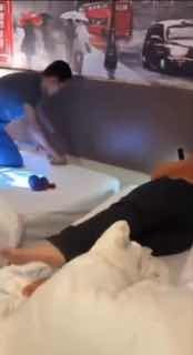 Завтрак в постель: туристов в Таиланде разбудила кобра