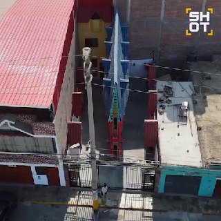 В Перу построили самый узкий в мире дом шириной 63 см