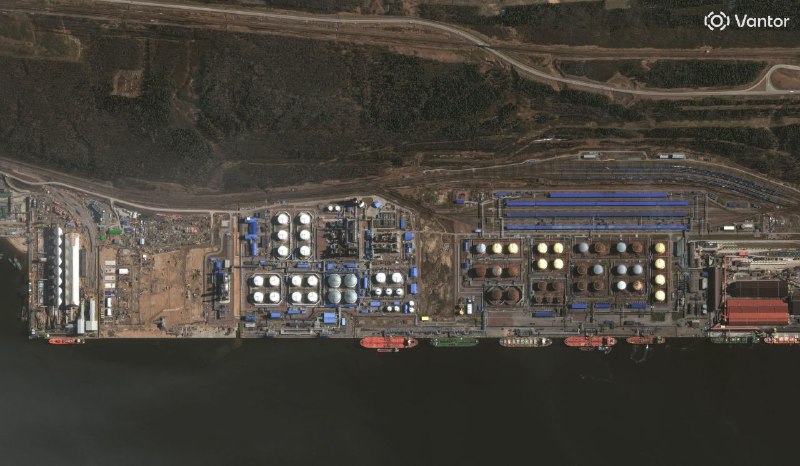 Снимки Vantor: ущерб порту Усть-Луга от ударов украинских дронов