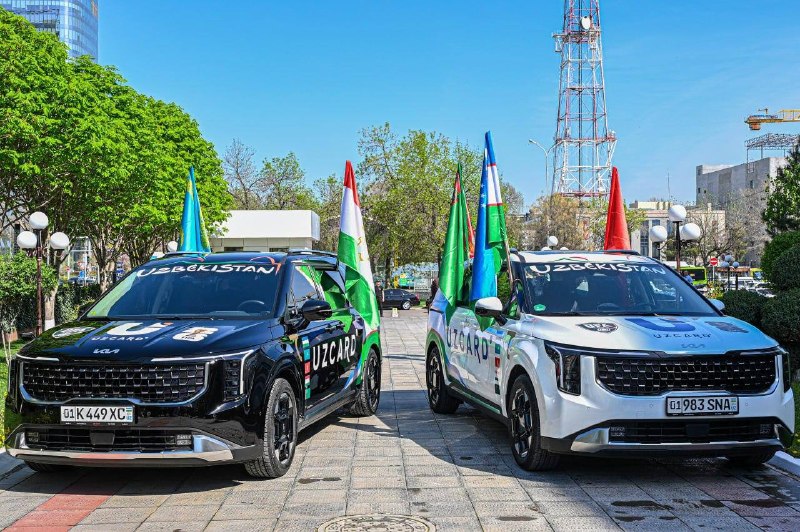 Болельщики из Узбекистана на авто отправились в США на ЧМ