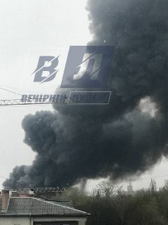Взрывы в Луцке: город в дыму, жителям советуют не открывать окна