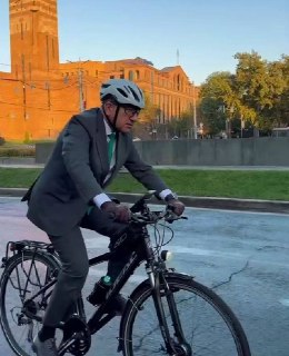 Пашиняна пригласили на велогонку в Москве